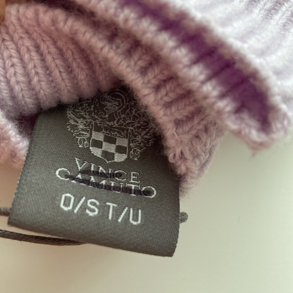 NWT Vince Camuto Cashmere Gloves - Picture 2 of 3